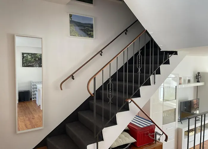 Gemutliche 93m2fewo Mit 2 Schlafzimmern Und Seitlichem Seeblick Vom Balkon