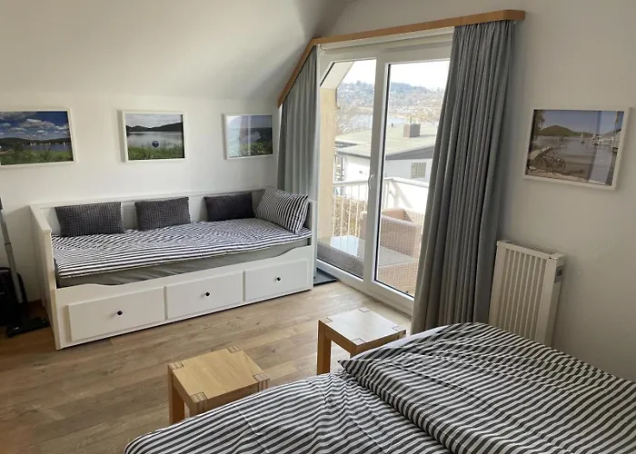 Holiday home Gemutliche 93m2fewo Mit 2 Schlafzimmern Und Seitlichem Seeblick Vom Balkon